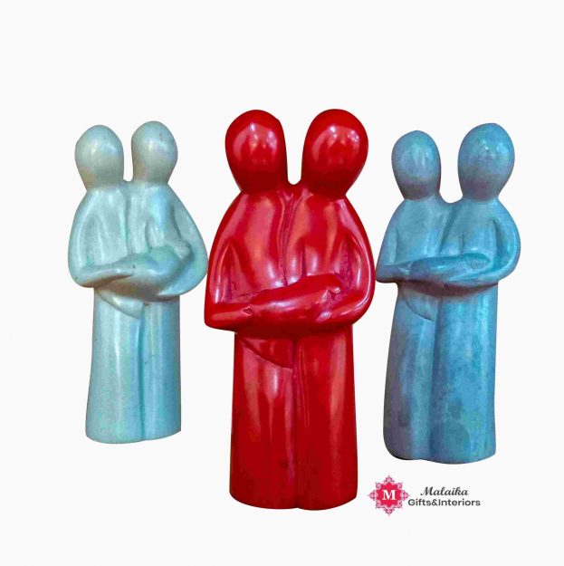 Family of 3 soapstone Christmas gift, First time dad gift, New Parents Gift, Mummy Gift, New Baby Gift, Hand Carved Figurines of Parents and Baby